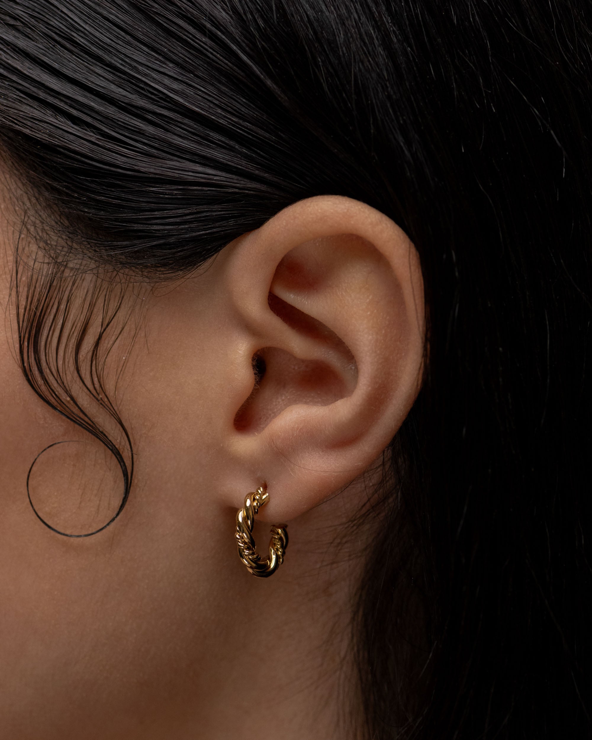 Olie Hoop Earrings